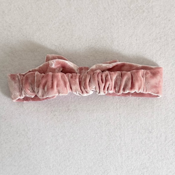 Blush Velvet baby 6 months outfit infant jumpsuit with headpiece baby girl - Picture 12 of 12